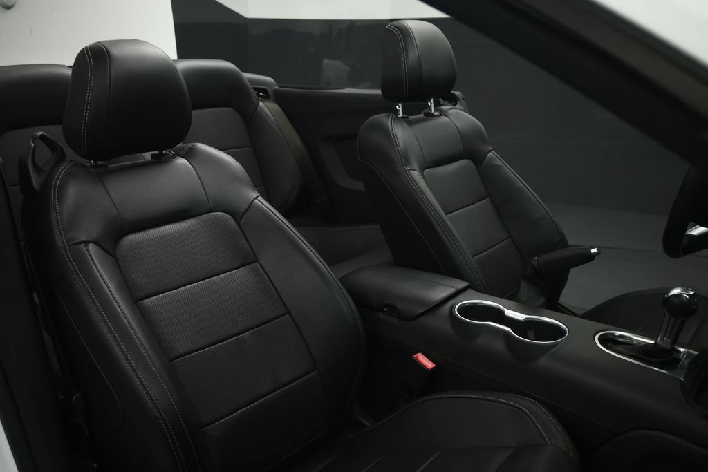 Used 2023 Ford Mustang Premium RWD image 53