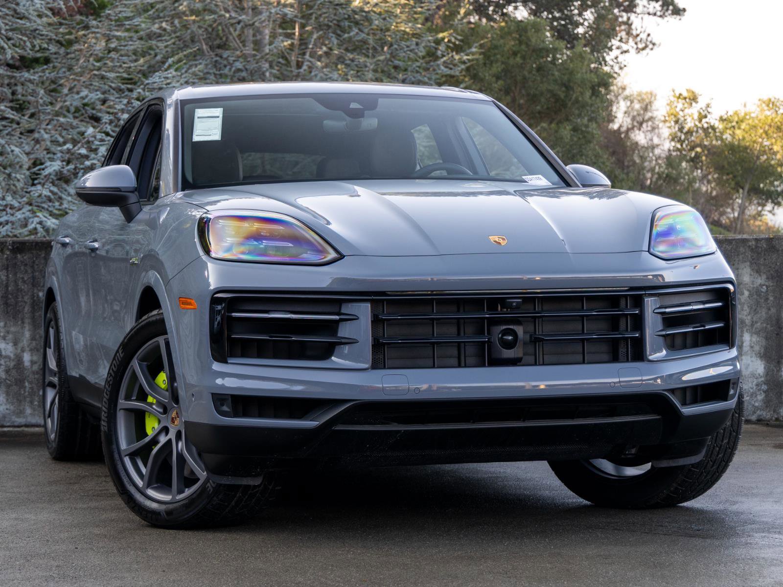 New 2025 Porsche Cayenne E-Hybrid image 7