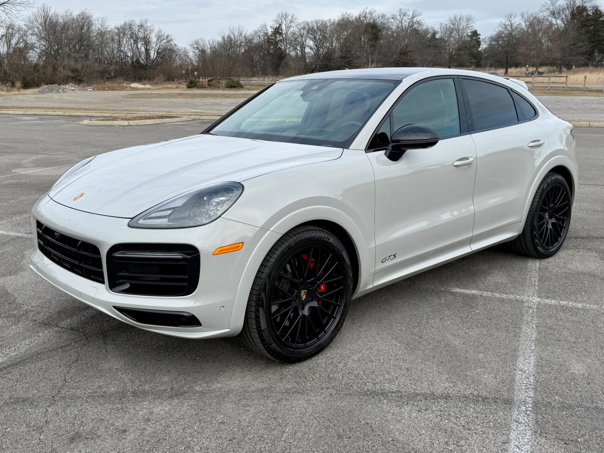 Used 2022 Porsche Cayenne GTS image 2