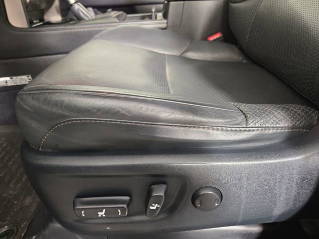 Certified 2020 Lexus GX 460 Luxury w/ Accessory Package AWD/4WD image 35