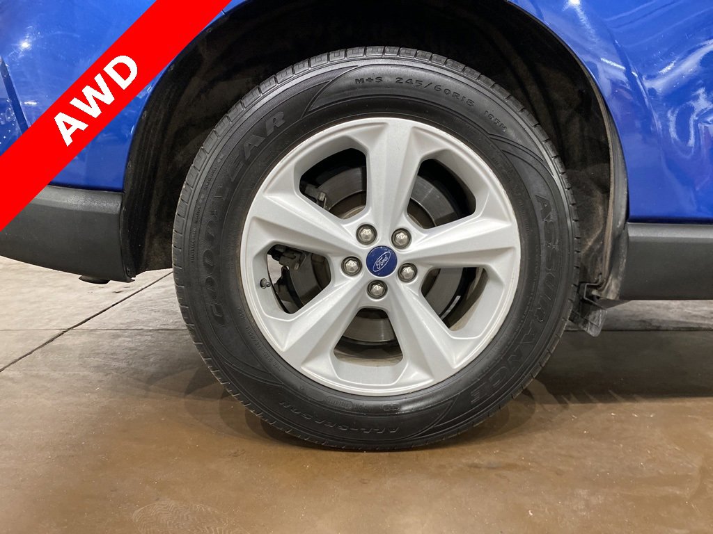 Used 2021 Ford Edge SE image 16