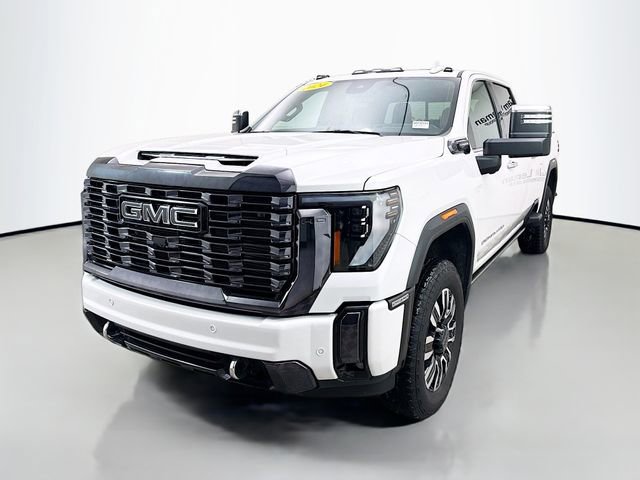 Used 2024 GMC Sierra 2500 Denali Ultimate image 4