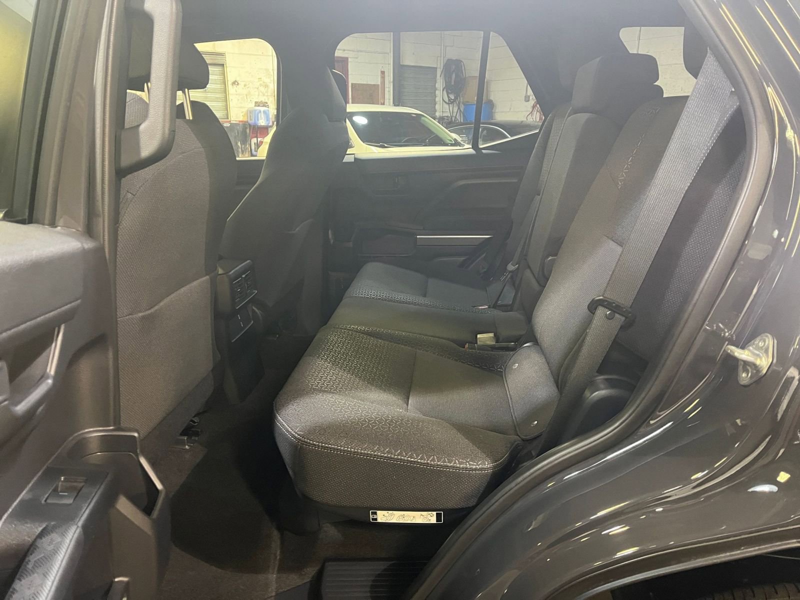 Used 2025 Toyota 4Runner SR5 image 24