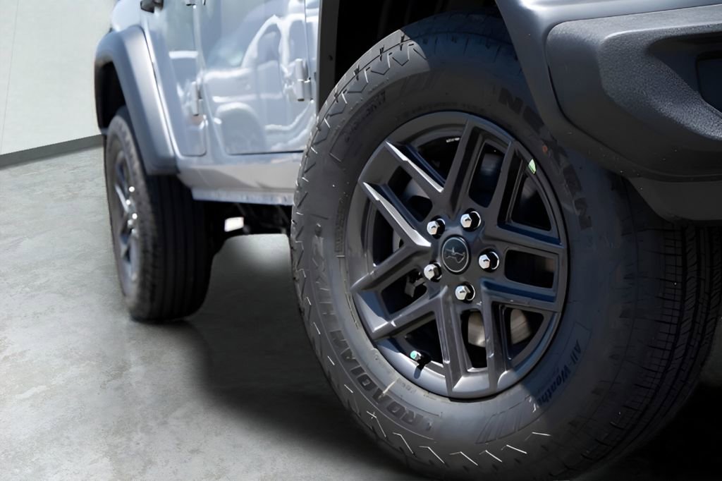 Used 2024 Jeep Wrangler Sport S image 22