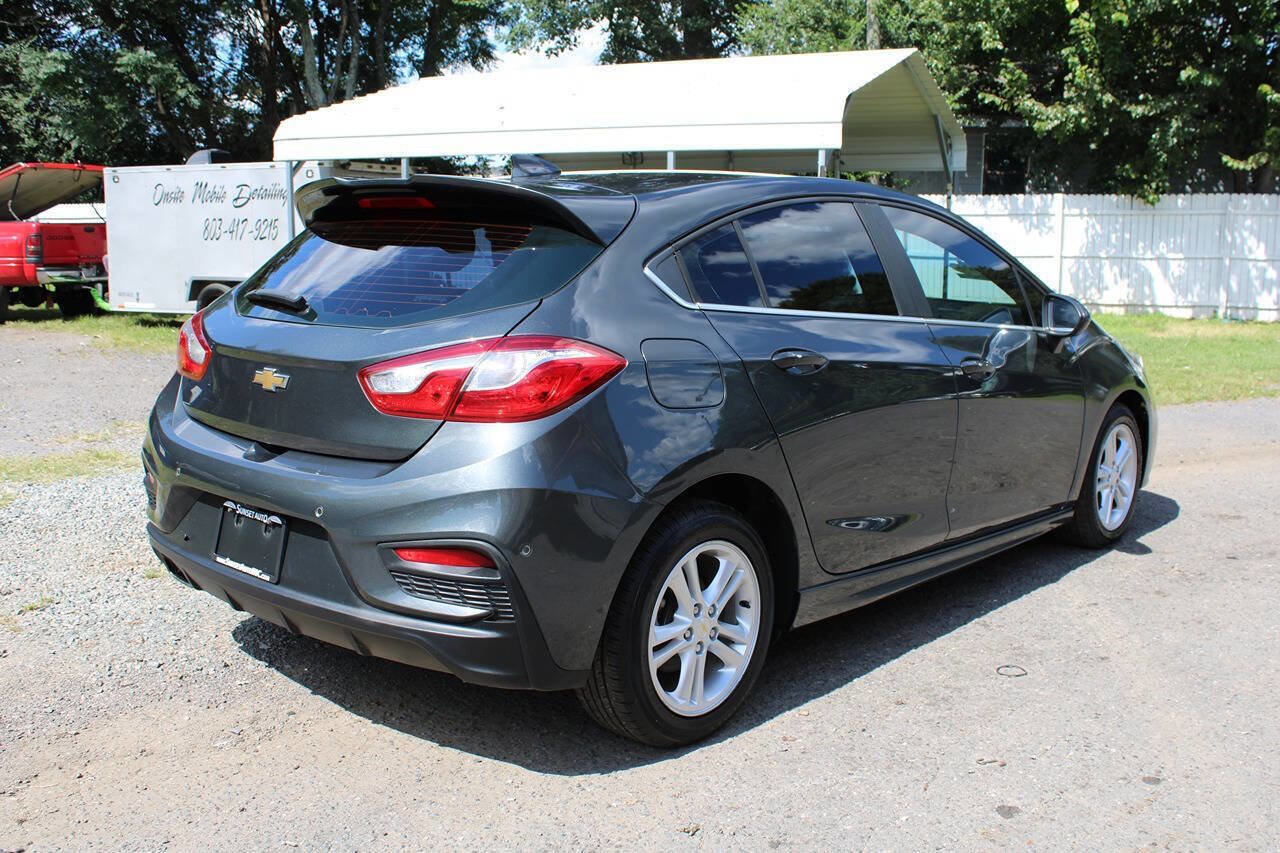 Used 2018 Chevrolet Cruze LT w/ Convenience Package image 7