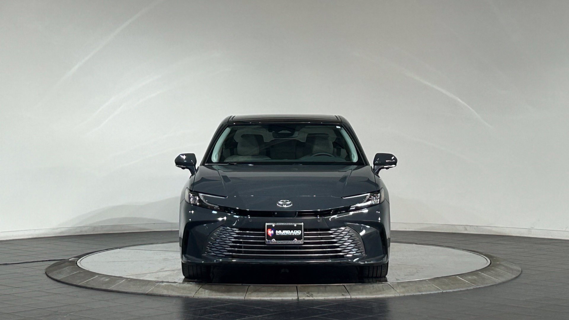 Used 2026 Toyota Camry XLE w/ Premium Plus Package AWD/4WD image 3