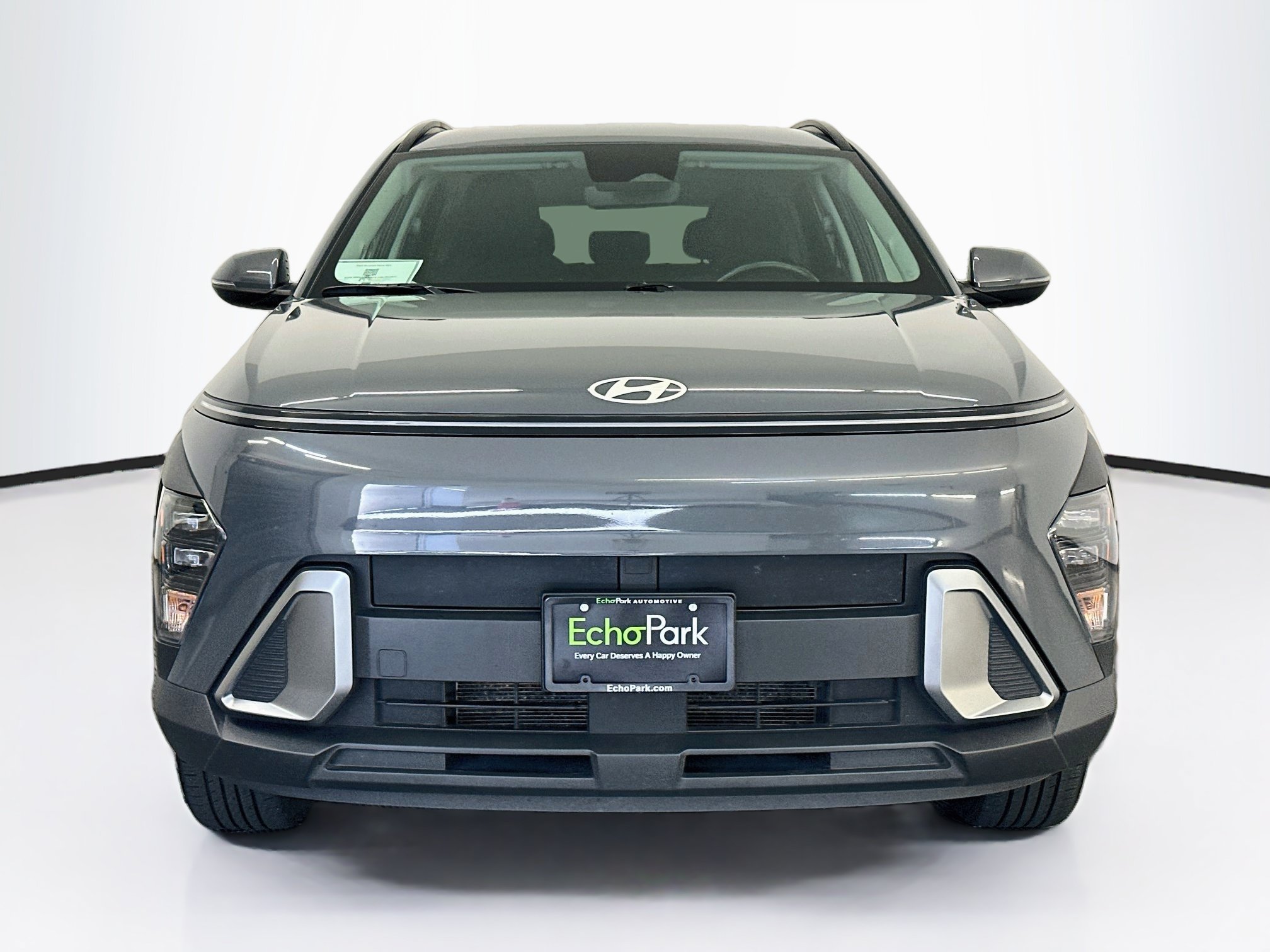 Used 2025 Hyundai Kona SEL AWD/4WD image 2