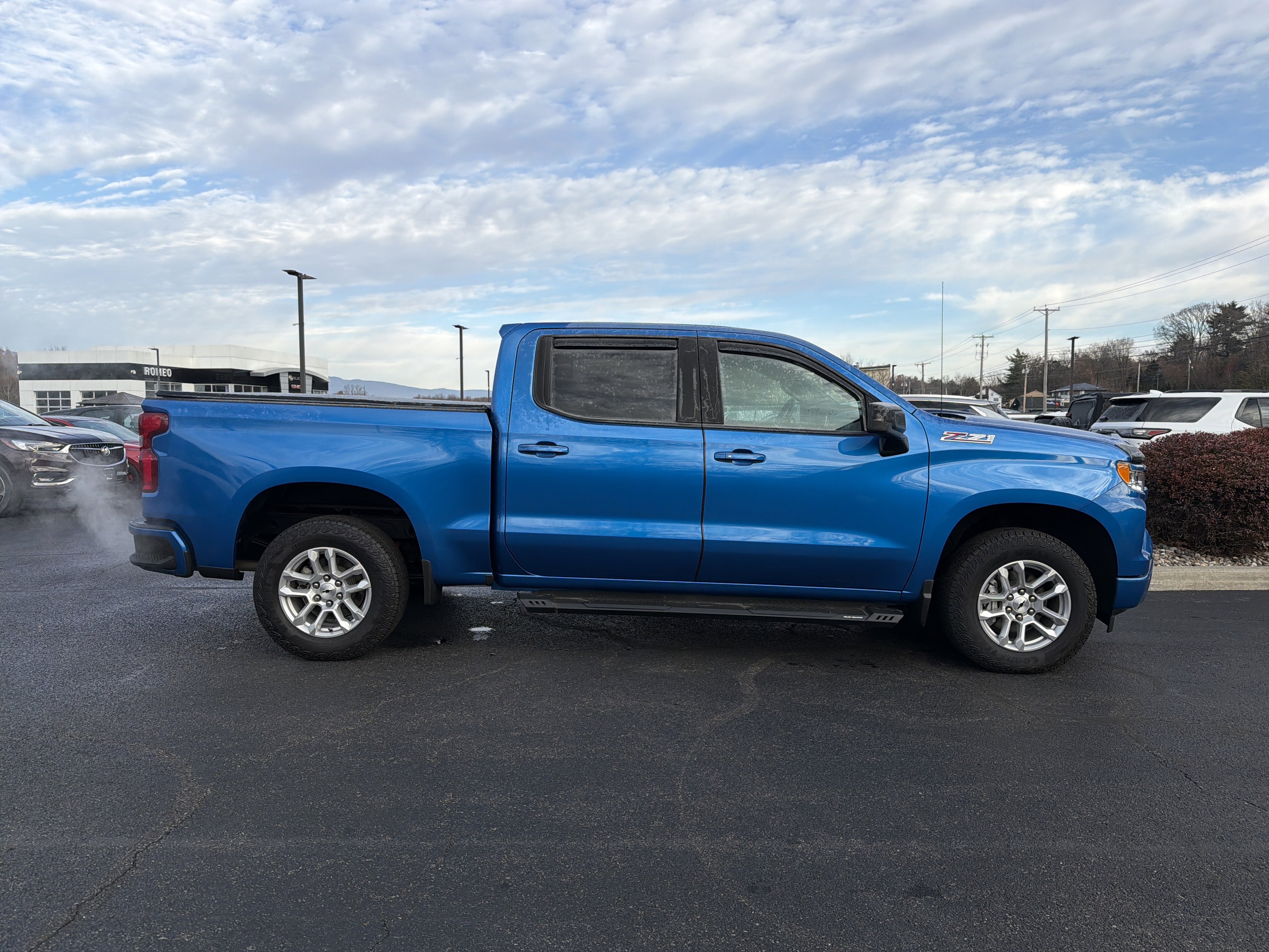 Certified 2023 Chevrolet Silverado 1500 RST w/ Z71 Off-Road Package image 4
