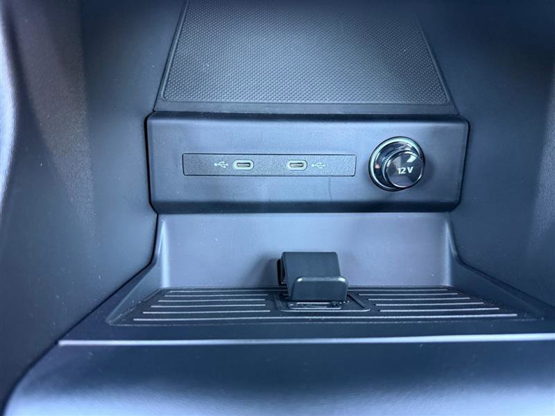 Used 2024 Audi Q4 e-tron Premium Plus w/ Premium Plus image 23