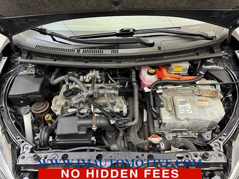 Used 2015 Toyota Prius C Two FWD image 10
