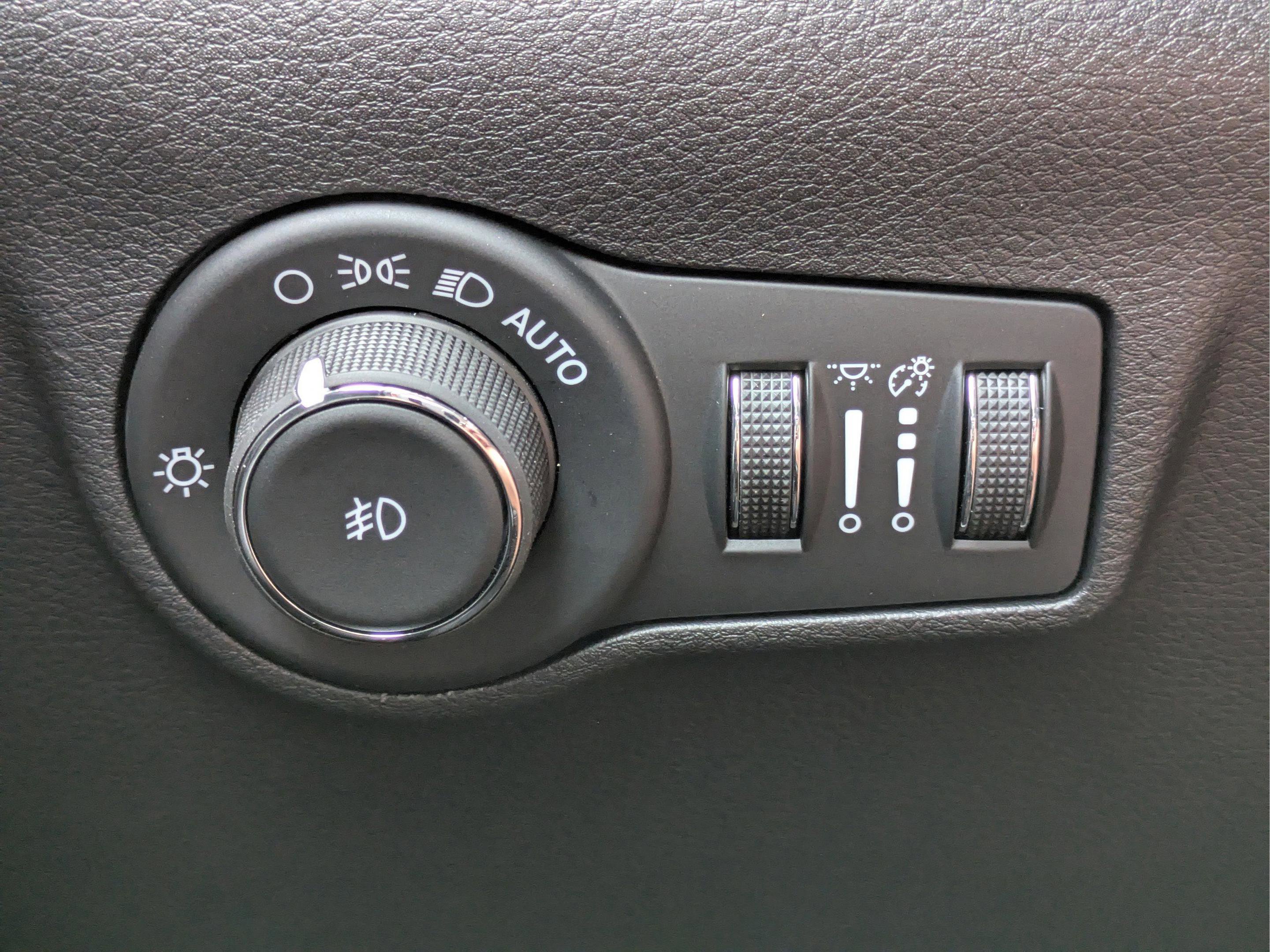 New 2026 Jeep Compass Latitude w/ Quick Order Package 29K image 12