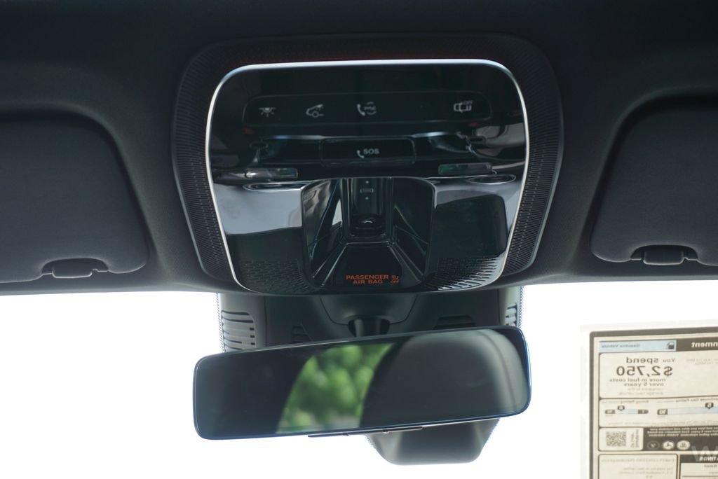 Certified 2025 Mercedes-Benz GLC 300 4MATIC image 53