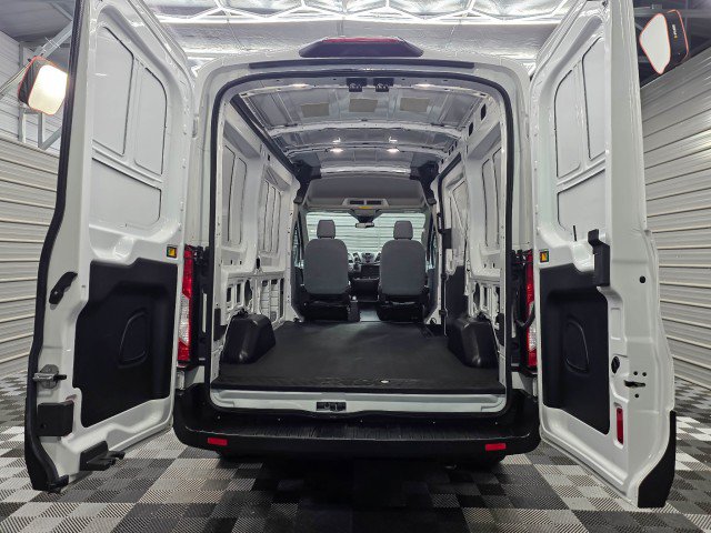 Used 2019 Ford Transit 250 130 Medium Roof RWD image 11