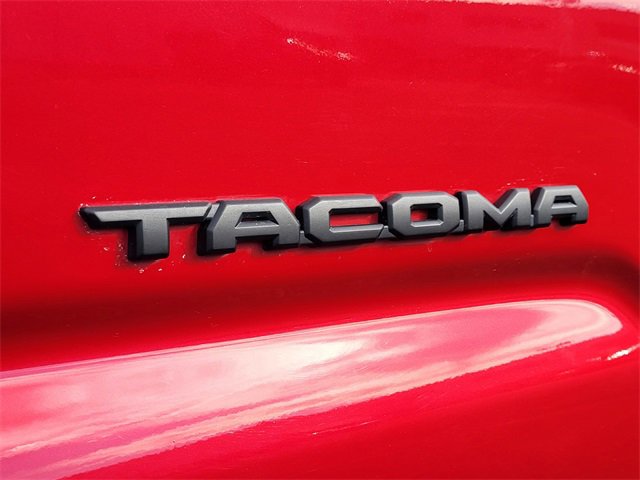 Used 2021 Toyota Tacoma SR5 image 8