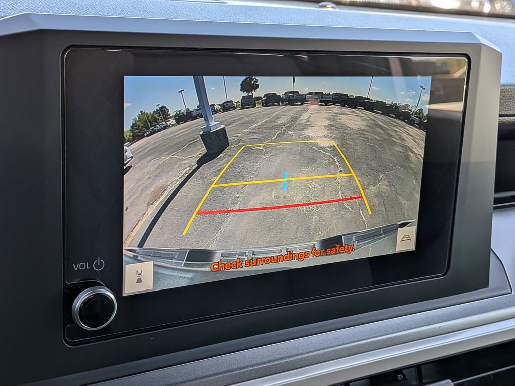 Used 2025 Toyota Tacoma SR5 image 21