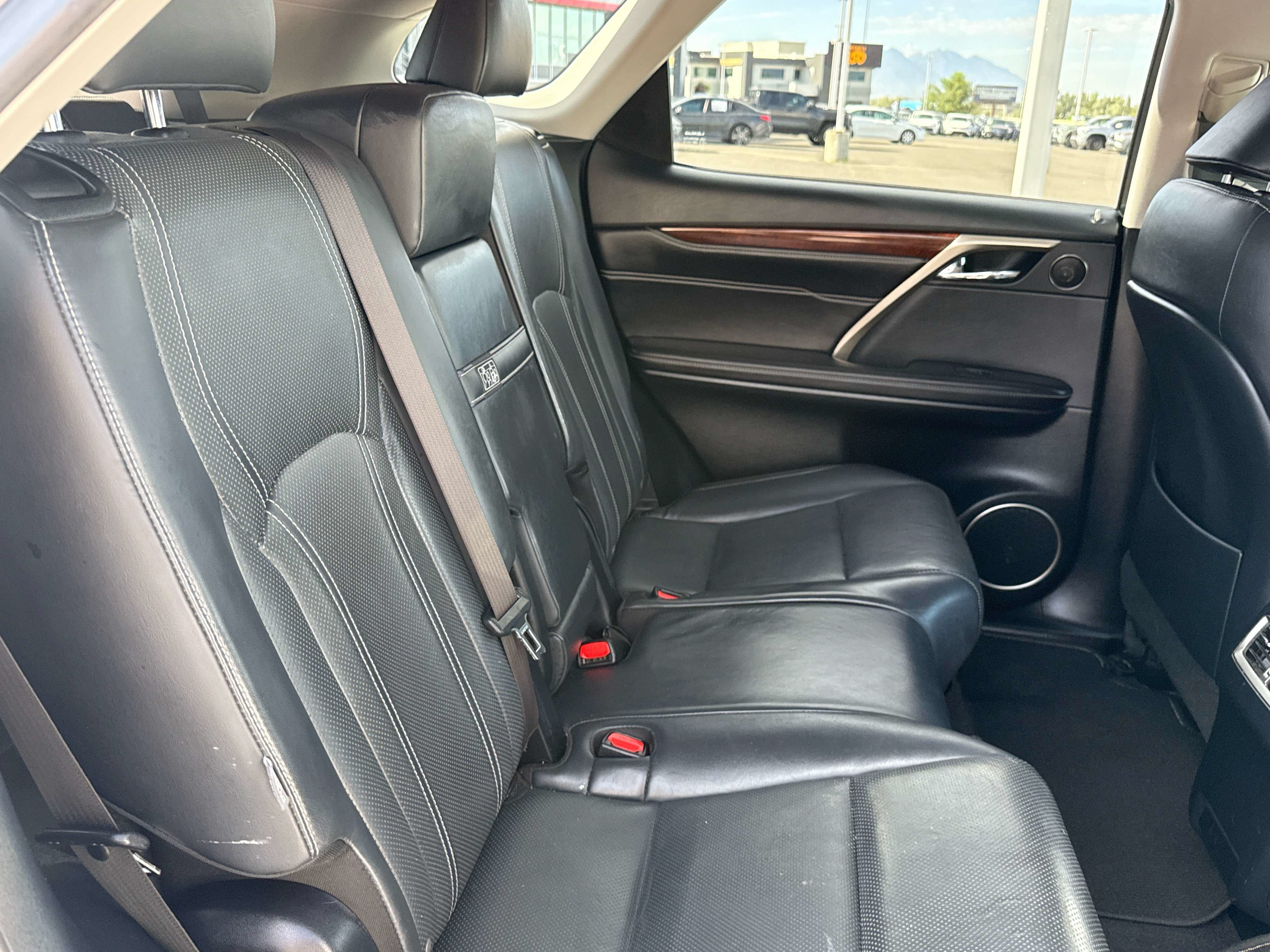 Used 2018 Lexus RX 350L AWD image 16