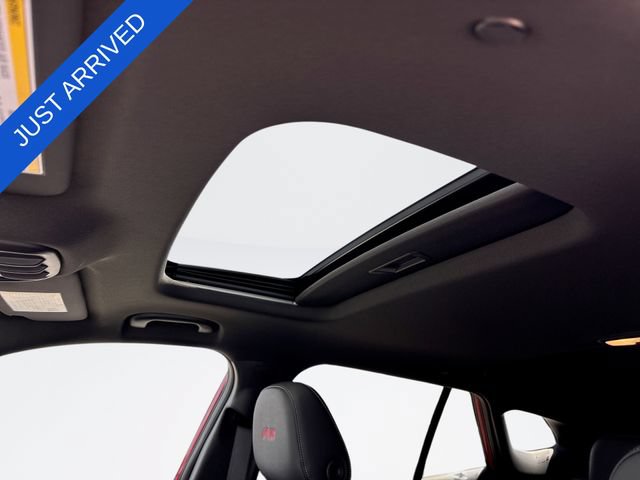 New 2026 Chevrolet Trax RS w/ Sunroof Package FWD image 21