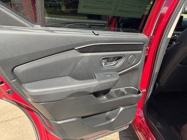 Used 2023 Honda Pilot Elite image 35