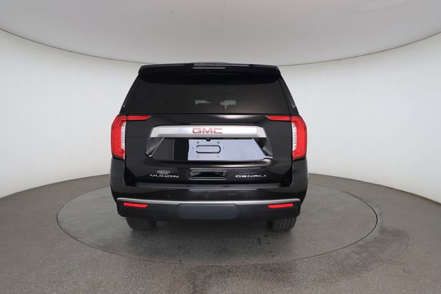 Used 2023 GMC Yukon Denali AWD/4WD image 15