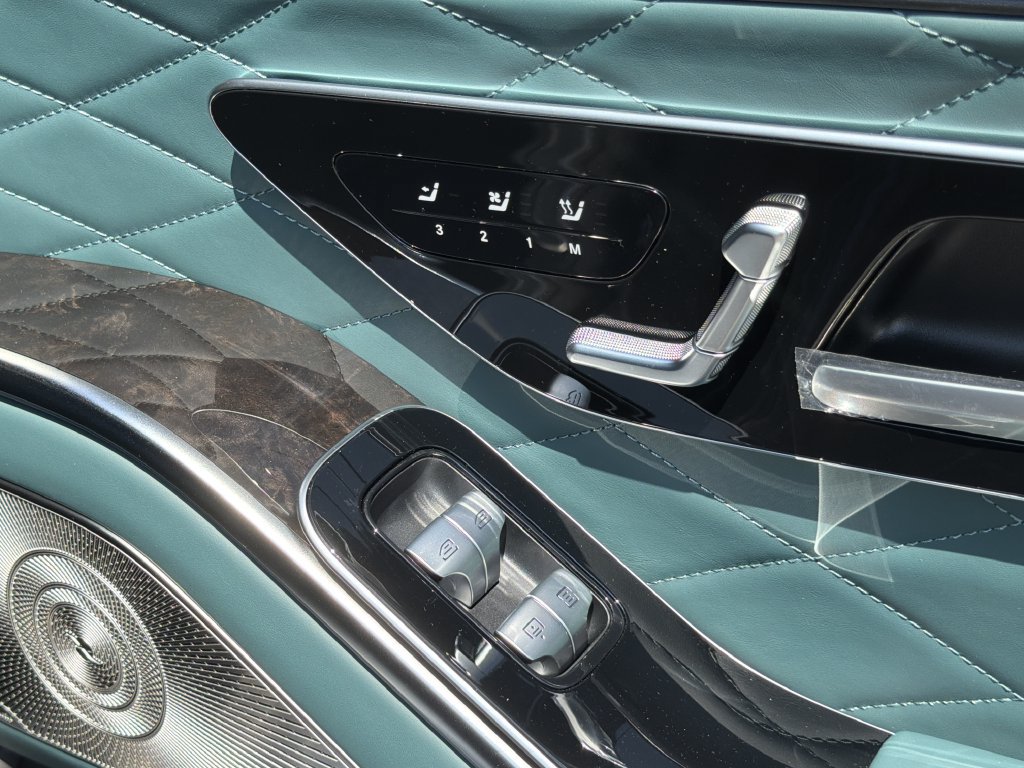 New 2027 Mercedes-Benz S 580 4MATIC Sedan image 19
