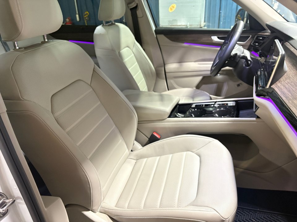 Certified 2026 Volkswagen Atlas SEL AWD/4WD image 28