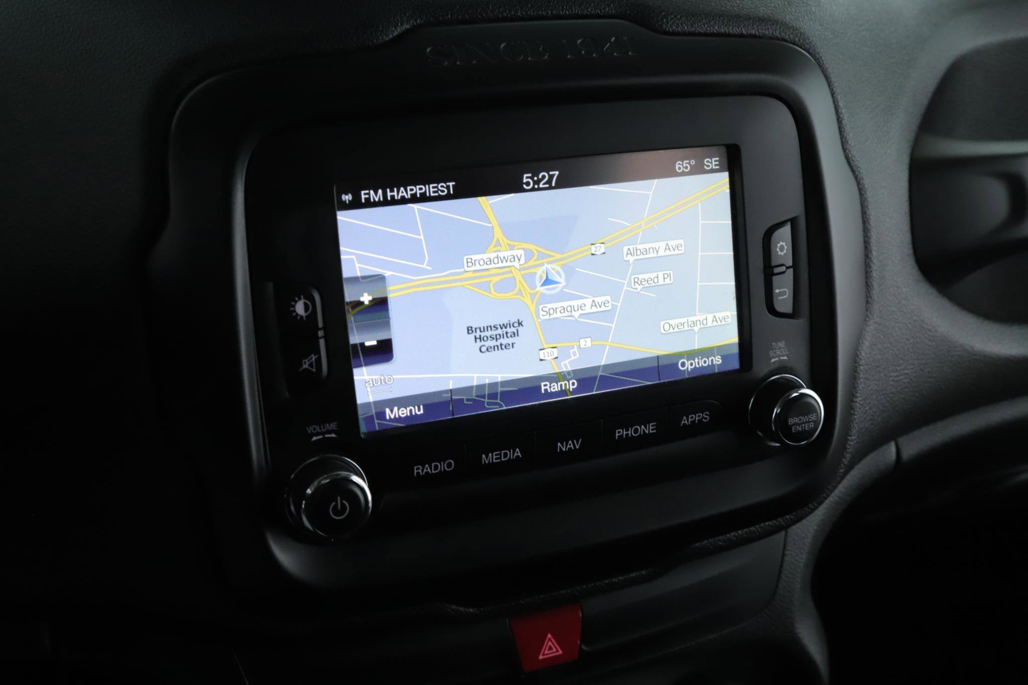 Used 2017 Jeep Renegade Altitude image 12