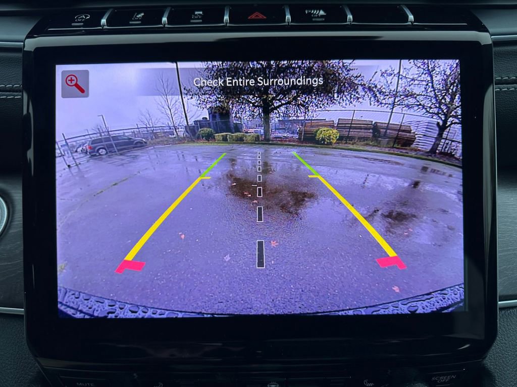 New 2025 Jeep Grand Cherokee Limited w/ Trailer Tow Package image 23