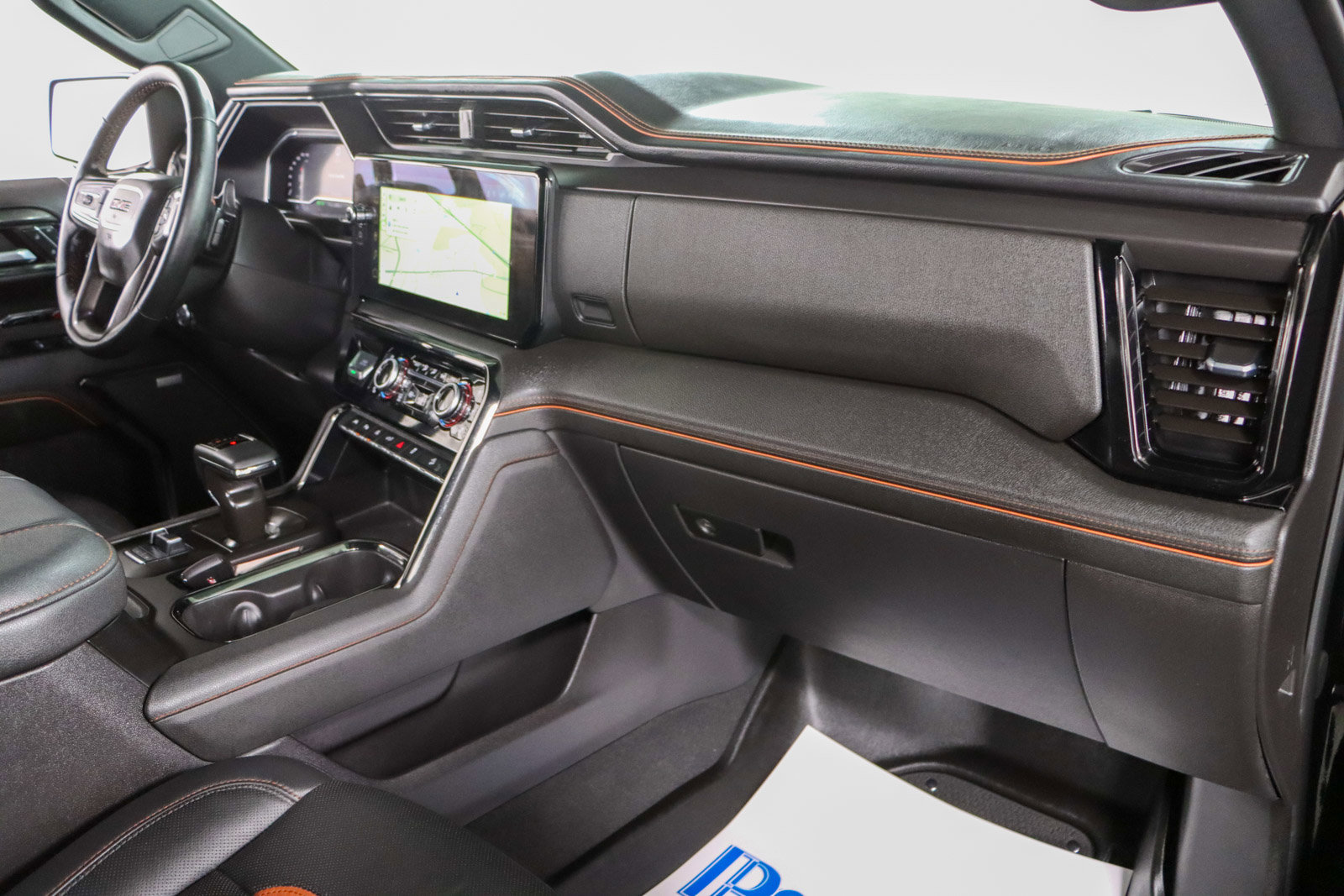 Used 2024 GMC Sierra 1500 AT4 w/ AT4 Preferred Package image 29