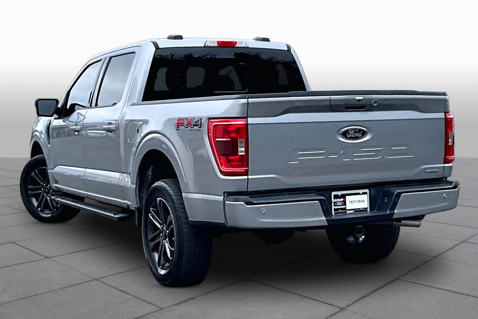 Used 2022 Ford F150 XLT w/ Equipment Group 302A High AWD/4WD image 12