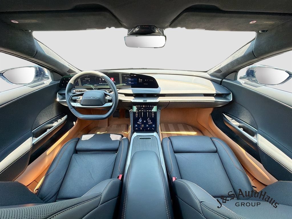 Used 2025 Lucid Air Touring AWD/4WD image 28