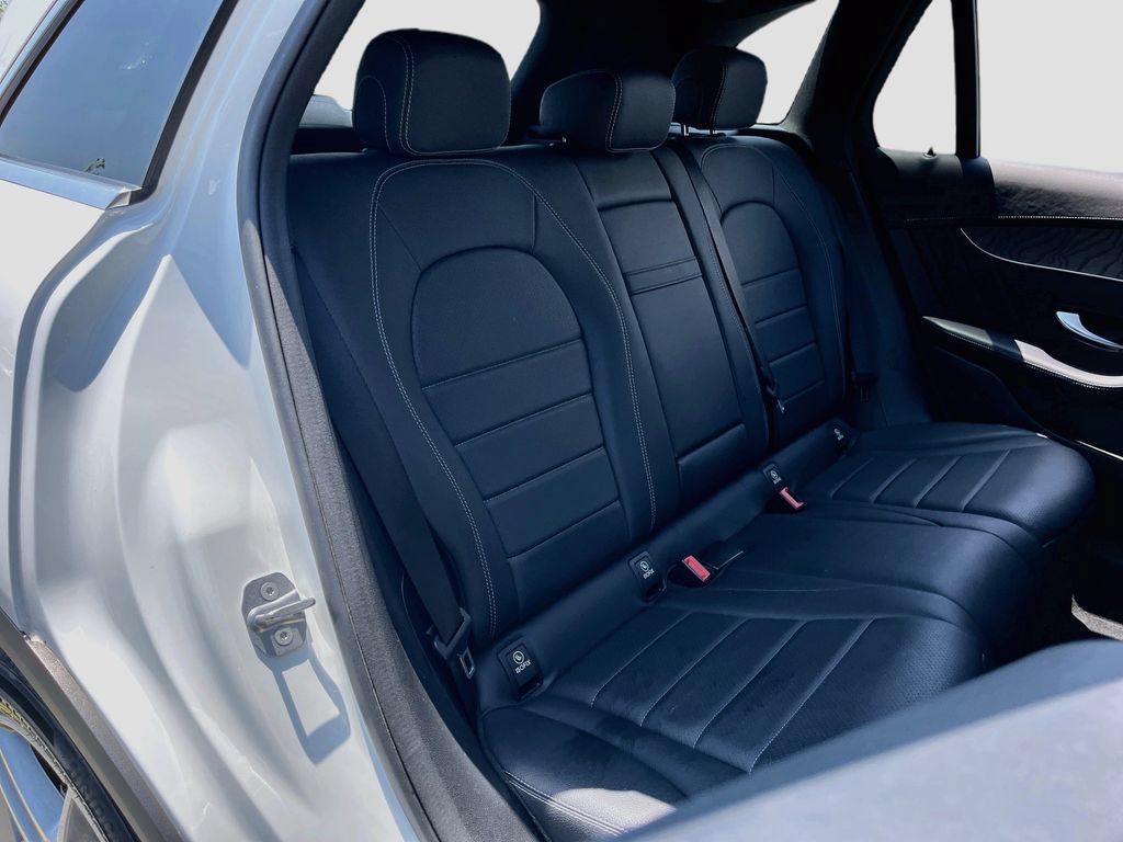 Used 2019 Mercedes-Benz GLC 300 4MATIC image 25