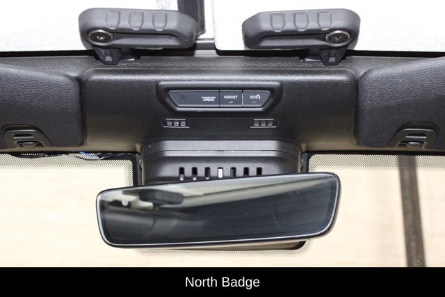 Used 2020 Jeep Gladiator Overland image 28