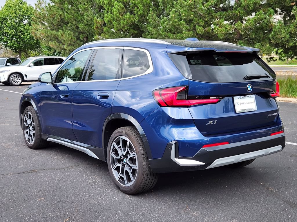 Used 2025 BMW X1 xDrive28i w/ Convenience Package AWD/4WD image 3