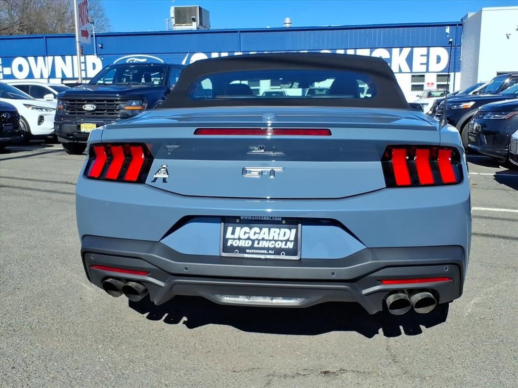 Certified 2025 Ford Mustang GT Premium image 5