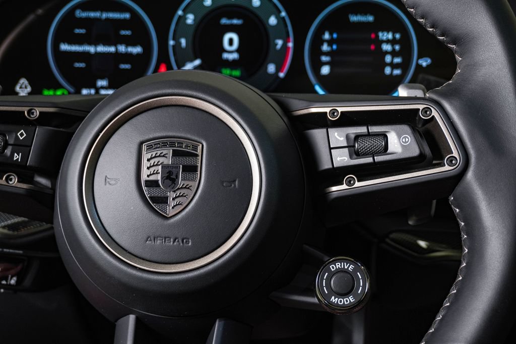 New 2026 Porsche Cayenne Turbo AWD/4WD image 20