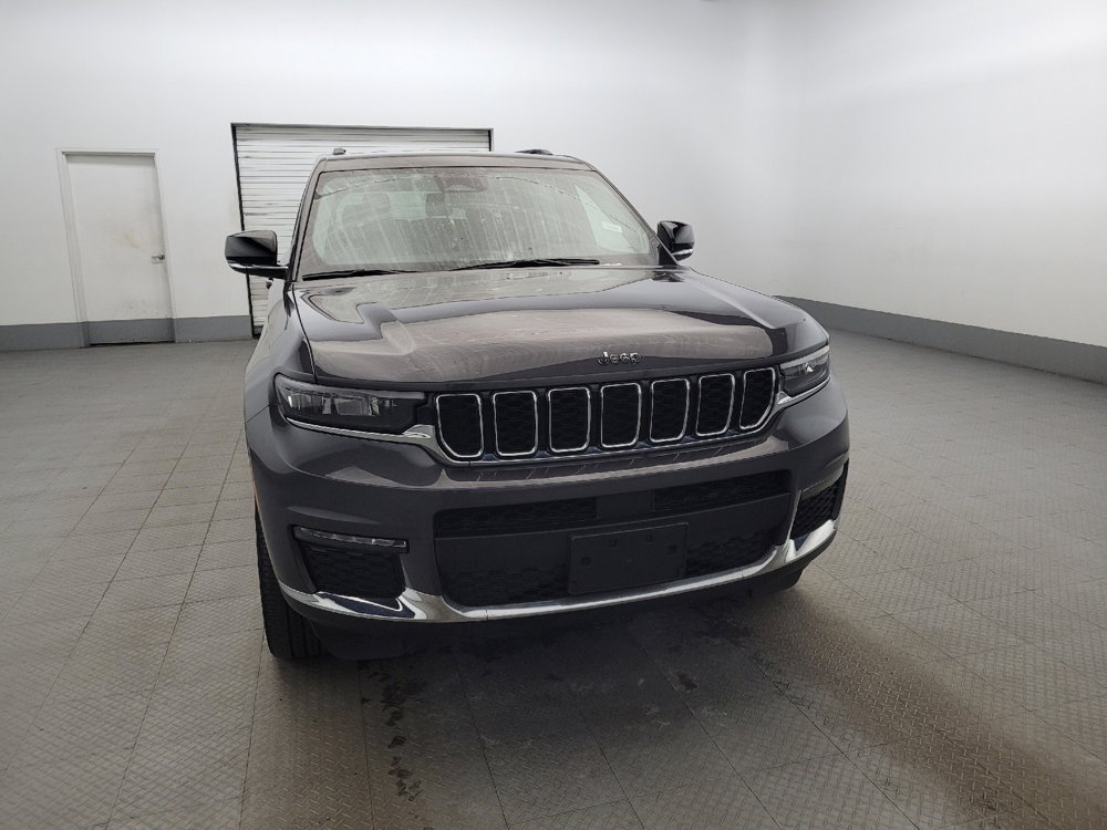 Used 2023 Jeep Grand Cherokee L Limited image 14