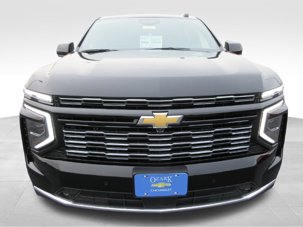 New 2027 Chevrolet Suburban High Country AWD/4WD image 9