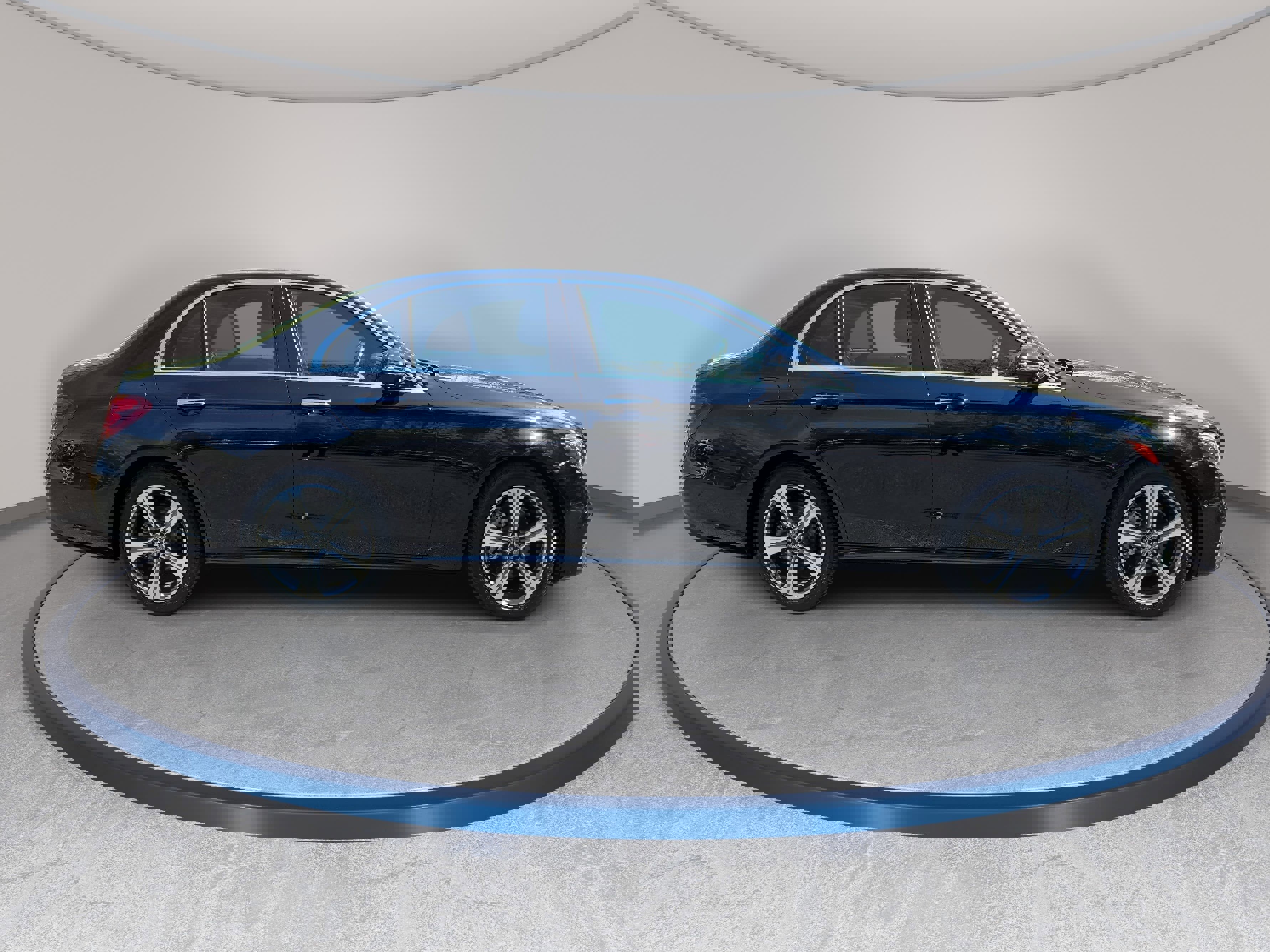 Used 2019 Mercedes-Benz E 300 4MATIC image 4