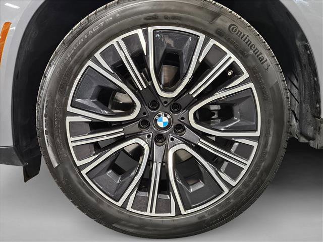 Certified 2025 BMW X3 xDrive30i w/ Convenience Package image 23