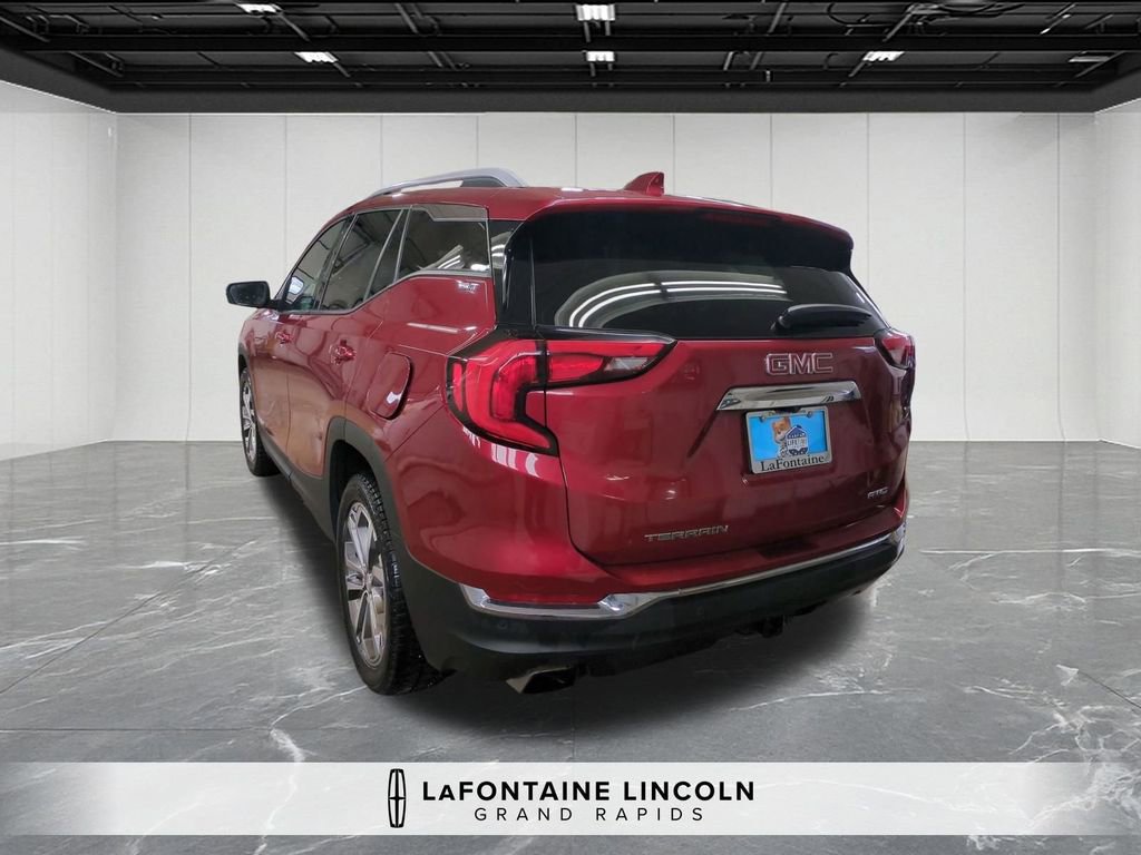 Used 2020 GMC Terrain SLT w/ Preferred Package image 3