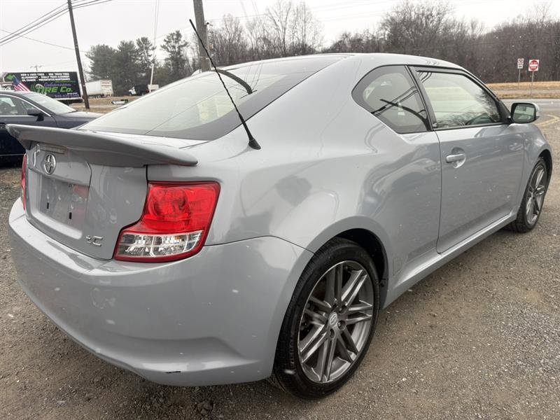 Used 2013 Scion tC image 4