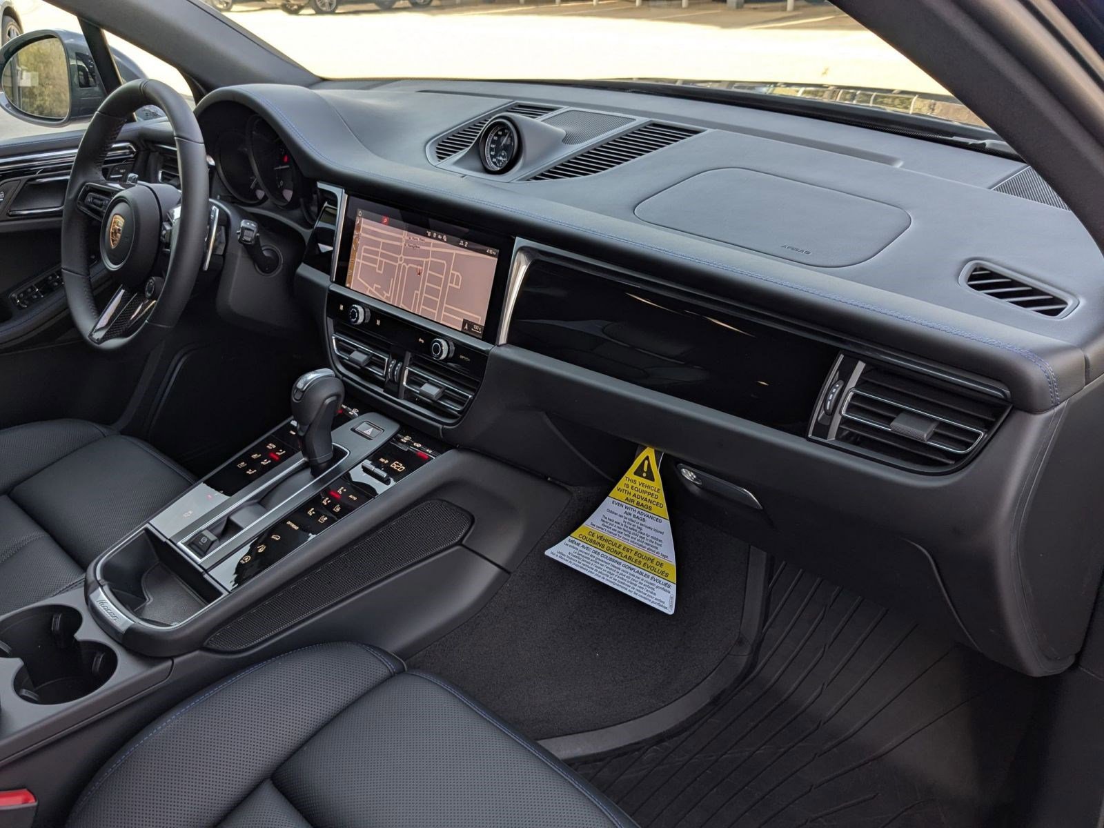 New 2026 Porsche Macan Turbo AWD/4WD image 26