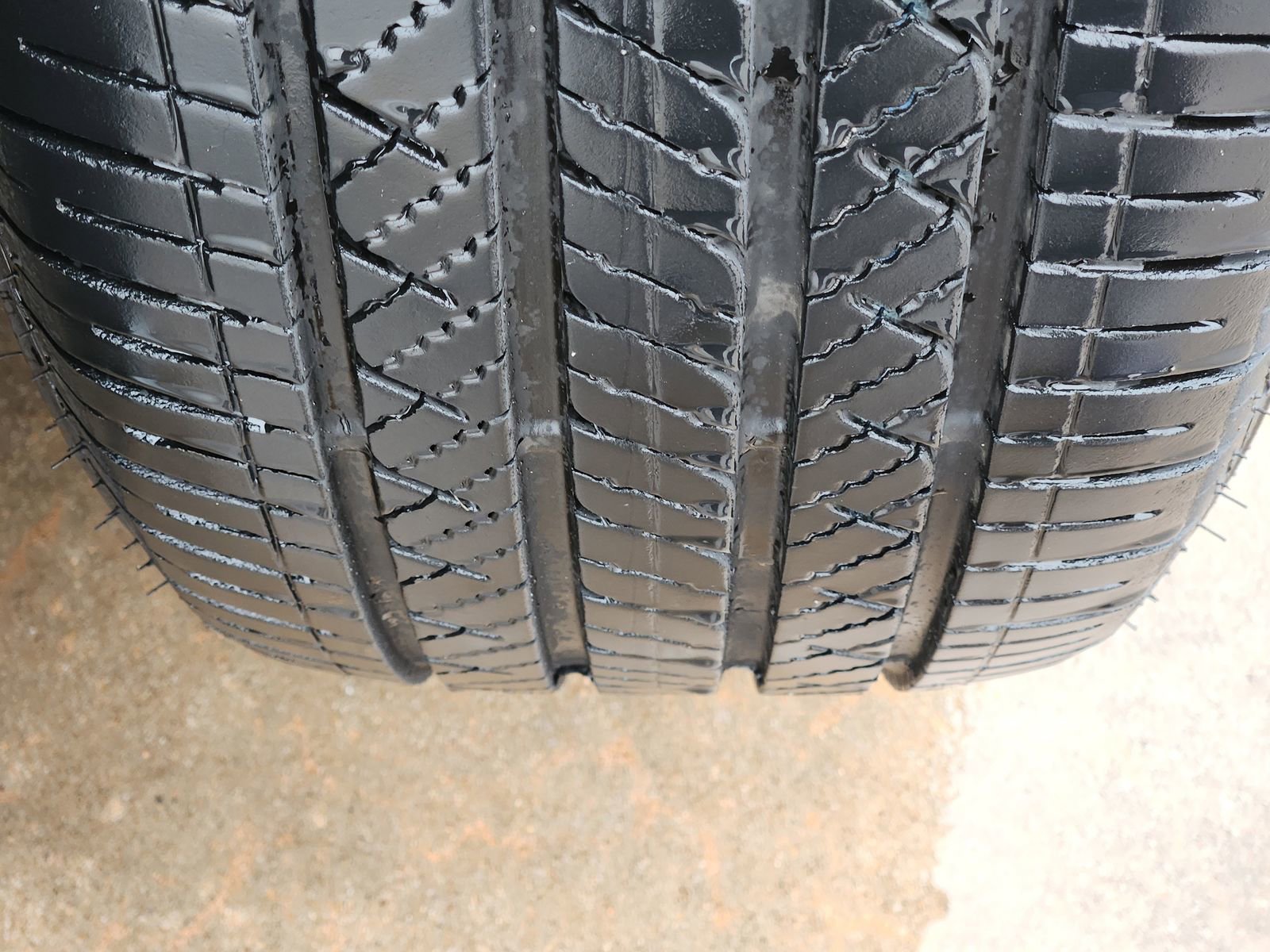 Used 2025 Toyota Sienna XLE Woodland Edition image 15