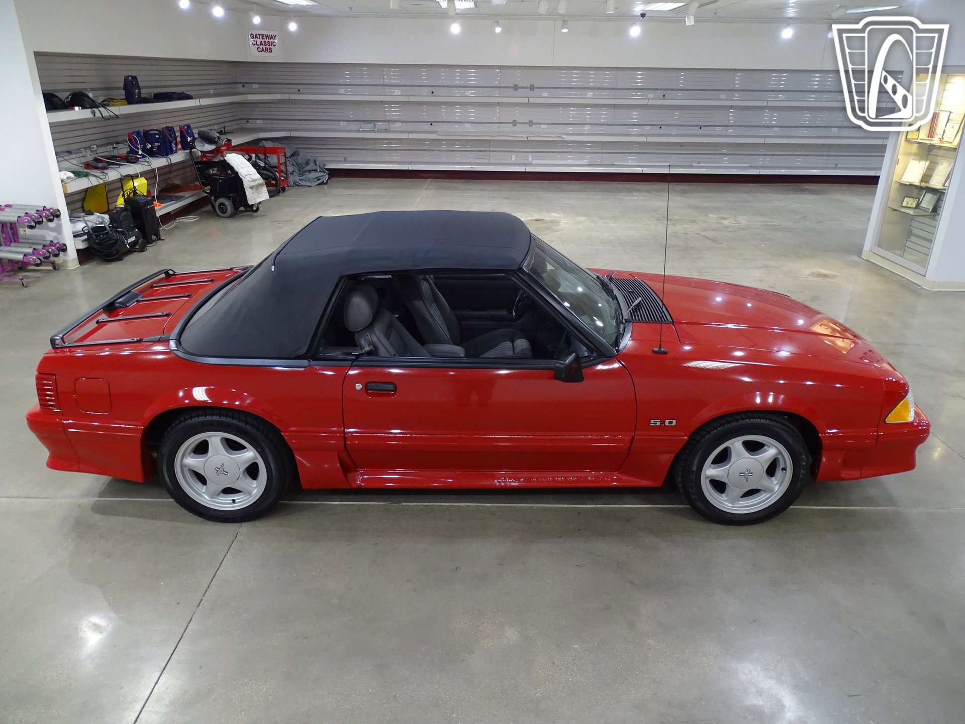 Used 1989 Ford Mustang GT RWD image 17