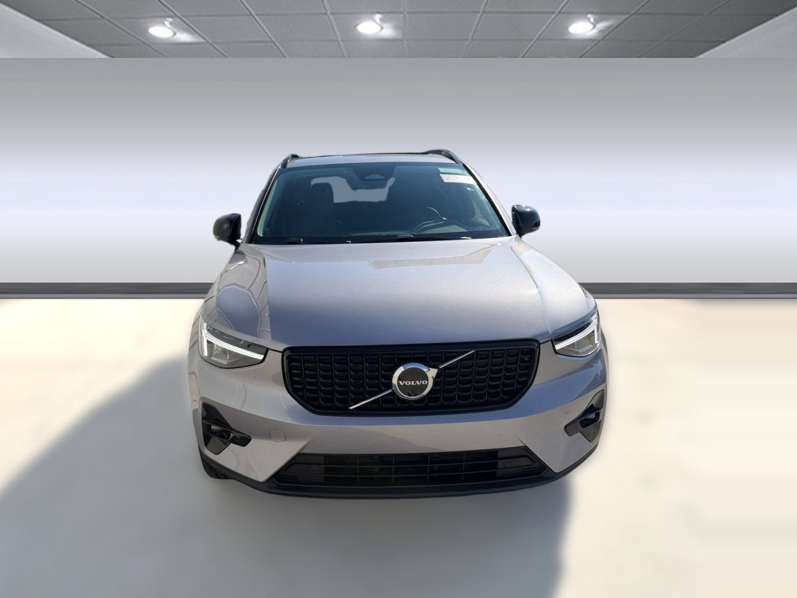 Certified 2026 Volvo XC40 B5 Plus w/ Climate Package AWD/4WD image 6