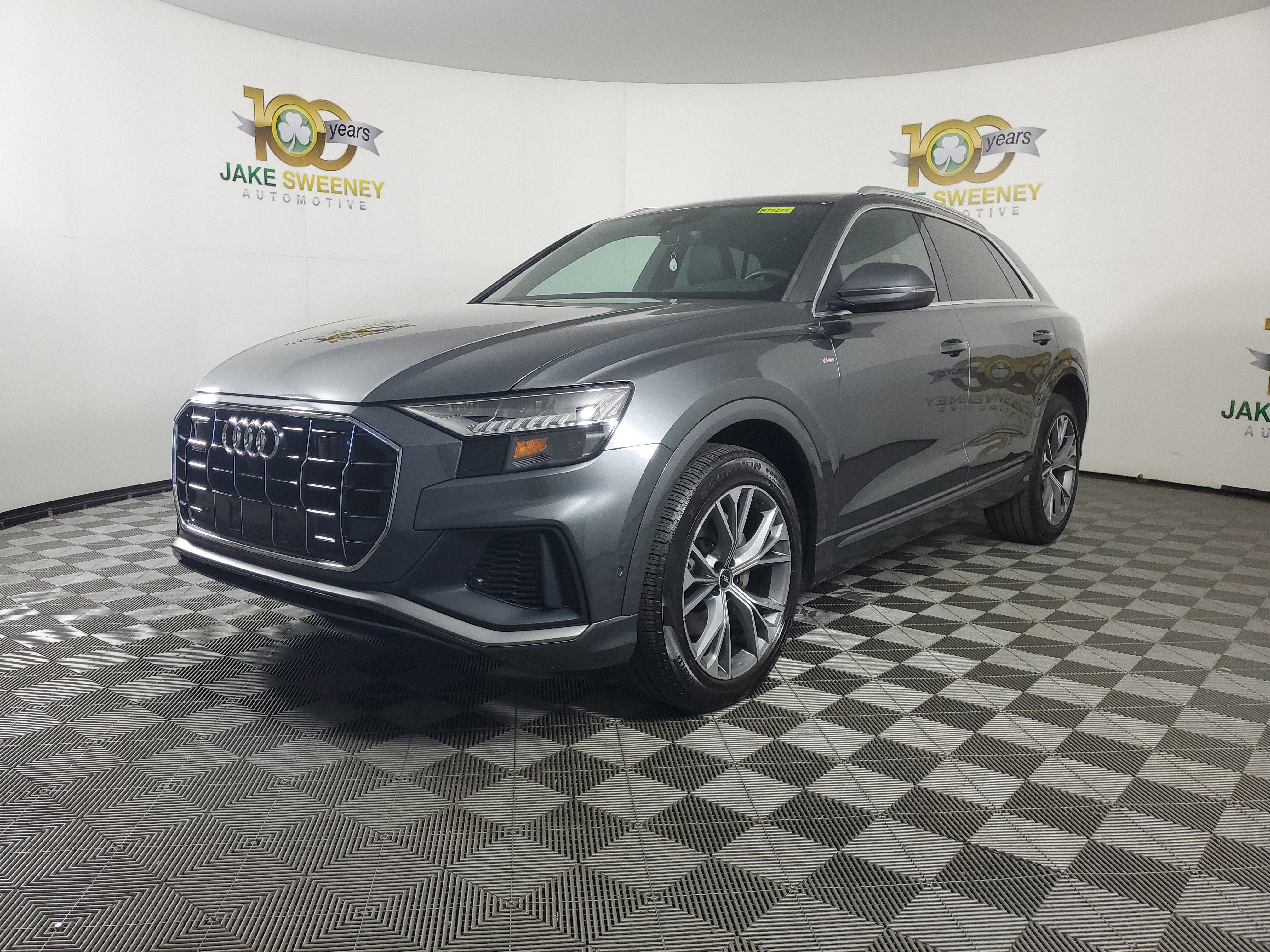 Used 2021 Audi Q8 Premium Plus image 3