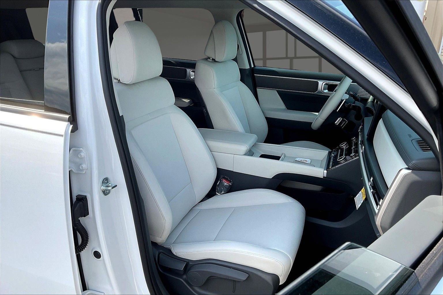 New 2026 Hyundai Santa Fe SE image 11