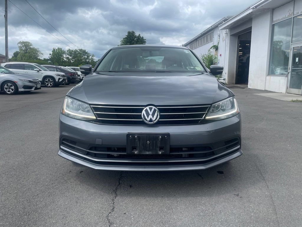 Used 2017 Volkswagen Jetta SE FWD image 8