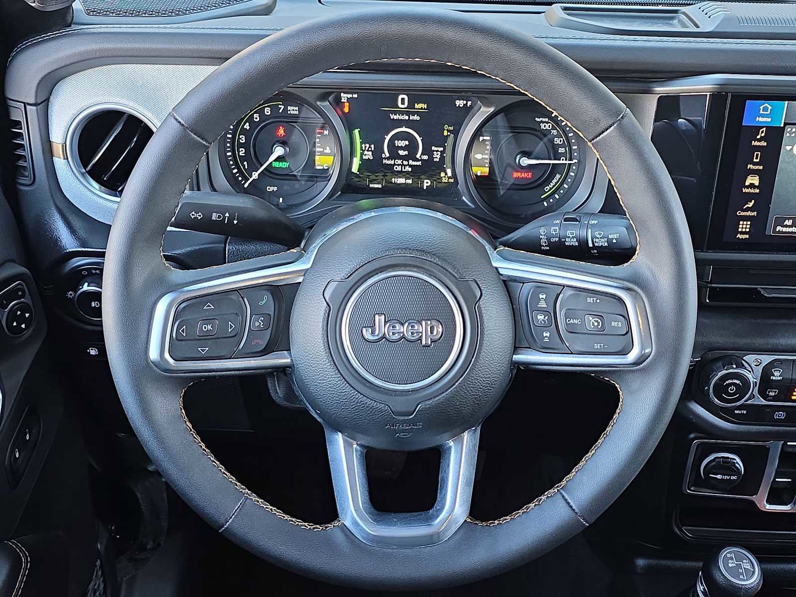 Used 2024 Jeep Wrangler Sahara w/ Safety Group image 19