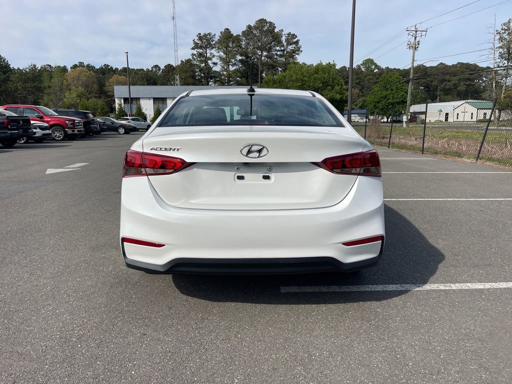Used 2021 Hyundai Accent Limited w/ Cargo Package FWD image 6